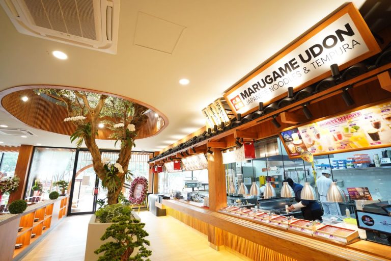 Marugame Udon rayakan pencapaian dengan membuka gerai ke-100