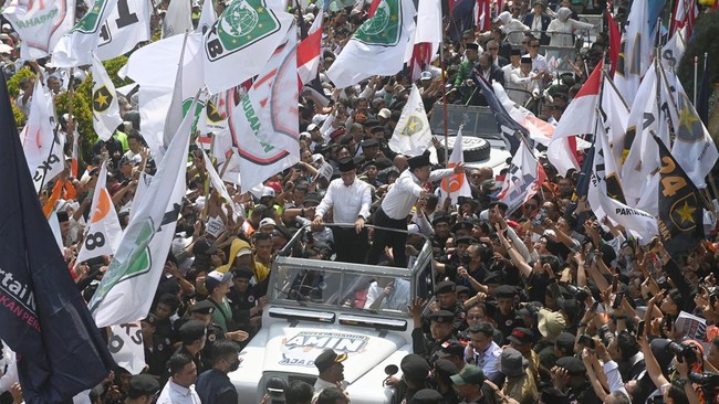 Land Rover Ditumpangi Anies-Cak Imin Sempat Tunggak Pajak